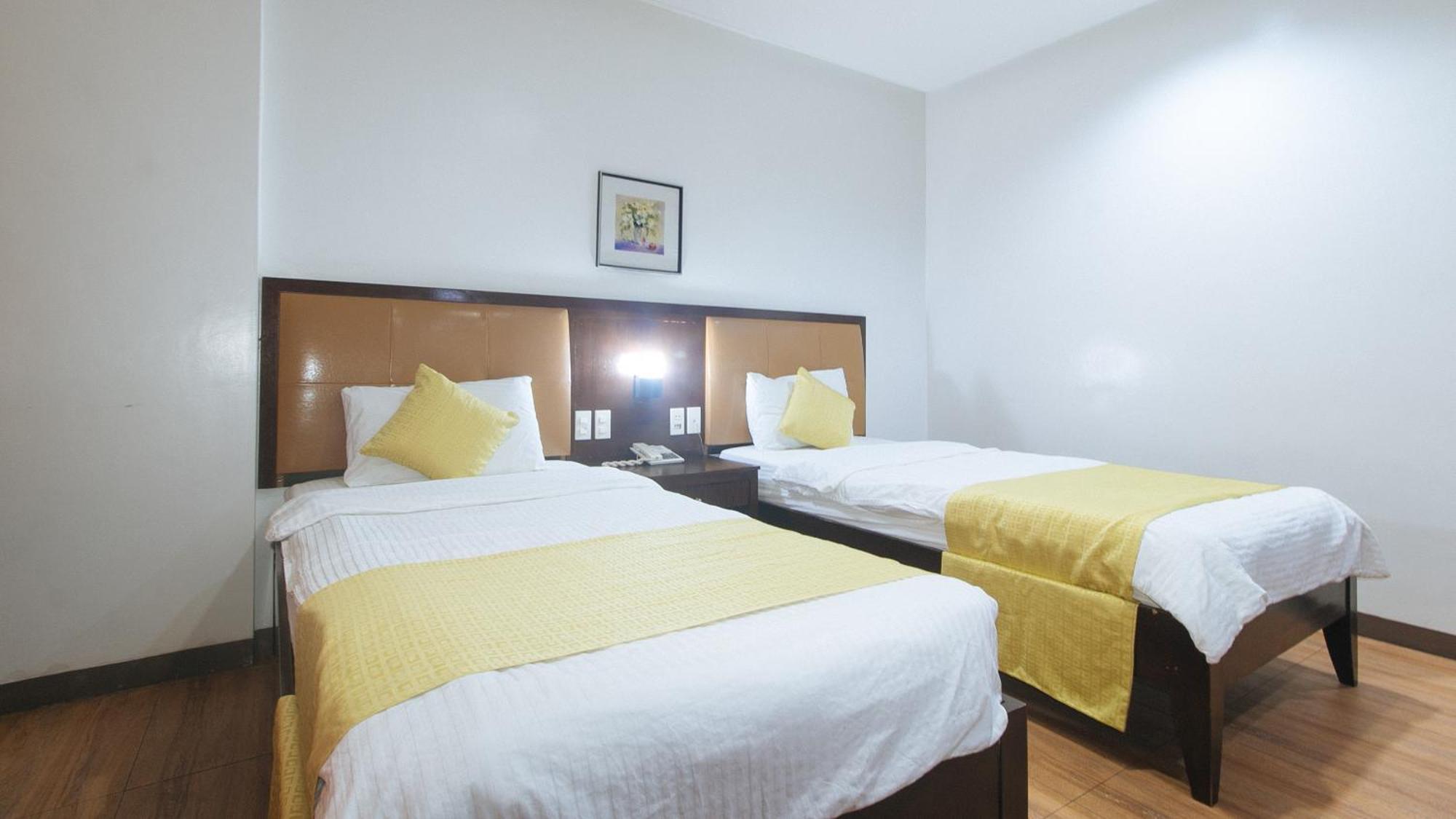 Bliss Hotel San Fernando Pampanga City Extérieur photo