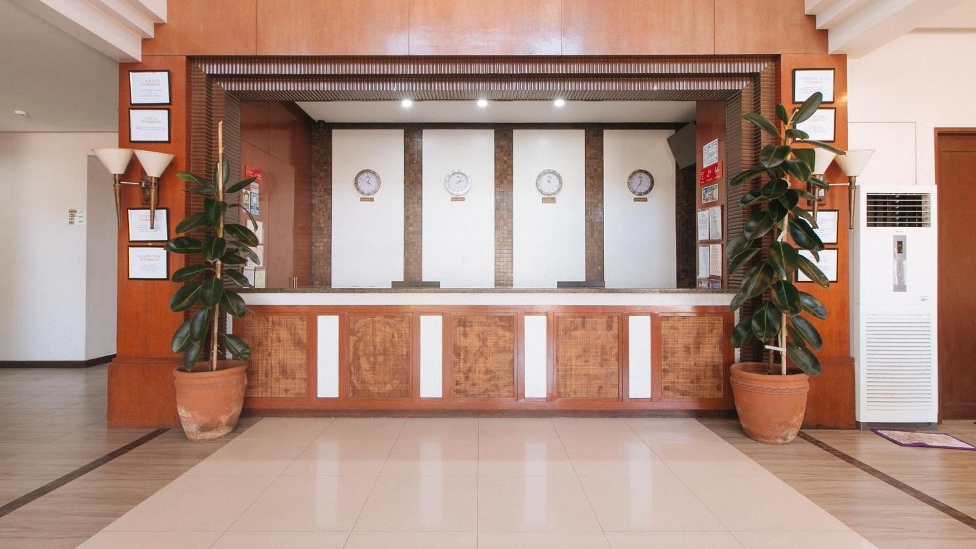 Bliss Hotel San Fernando Pampanga City Extérieur photo